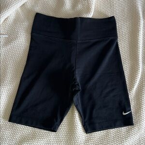 {Nike} 8 inch Black Bike Shorts